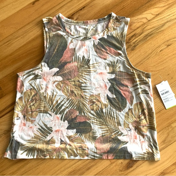 NWT Old Navy Active Botanical All Day Crop Tank M Super Soft - Picture 1 of 4